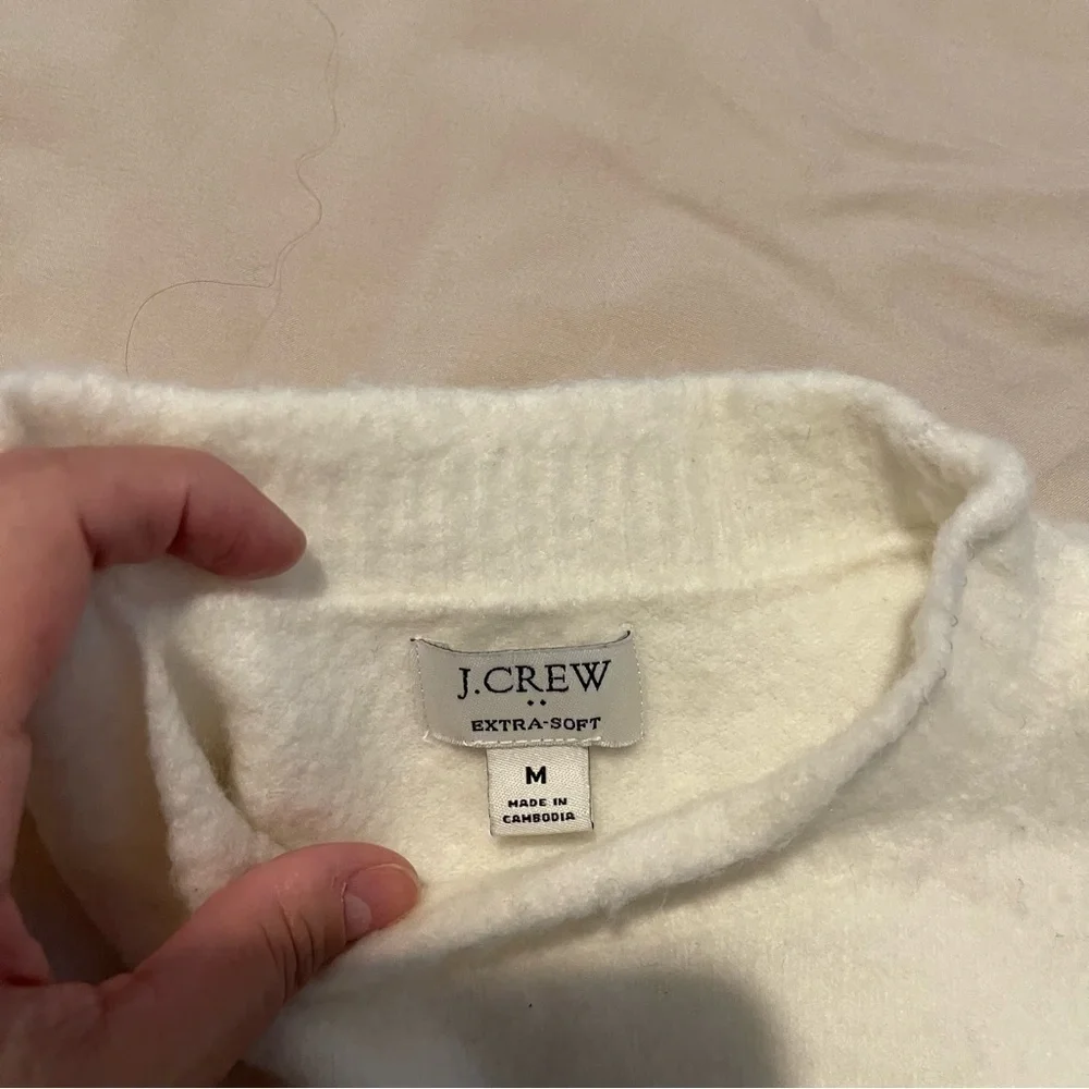 J-Crew Tan and White Women’s Sweater Size M